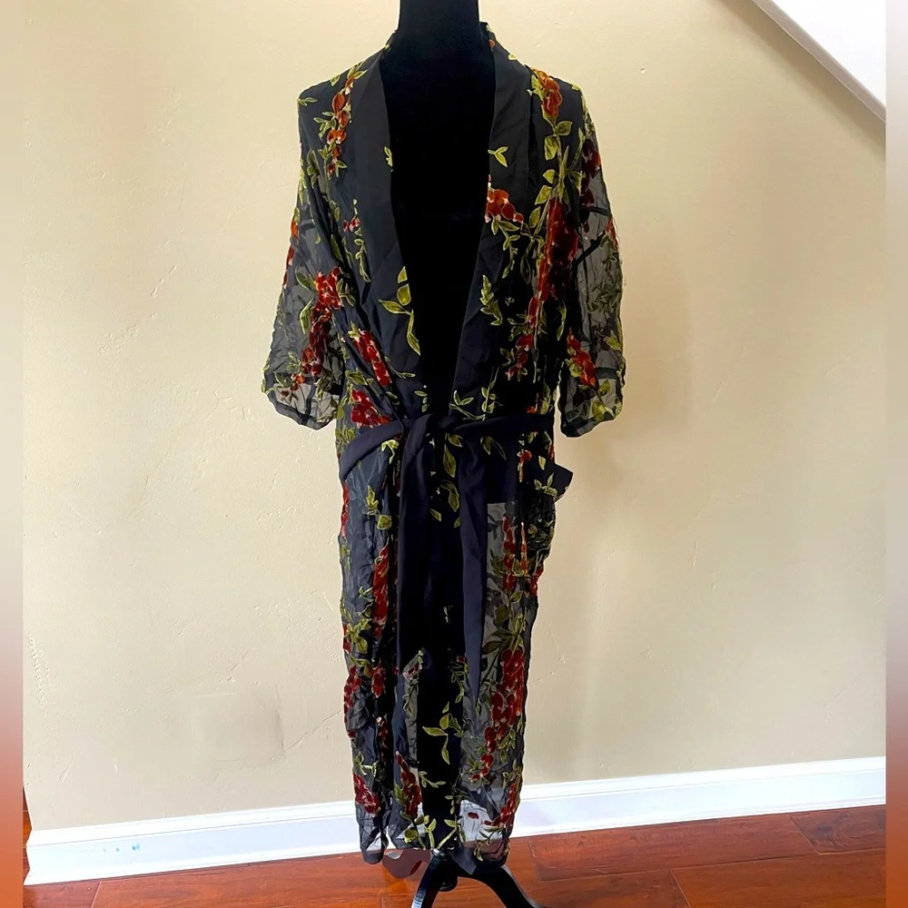 💞ZARA Robe - Picture 2 of 6